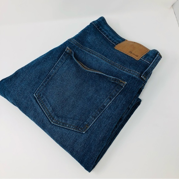 Madewell Other - Madewell‎ men's Relaxed Taper Jeans in dark Wash, 36x29 for sale